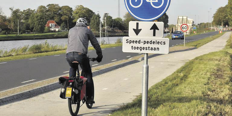 Hoort een Speed-pedelec op de weg of het fietspad?